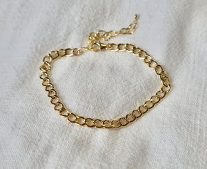 Curb Chain Bracelet