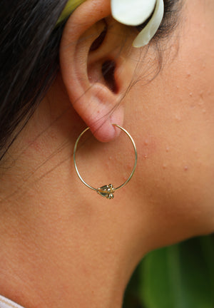 Solid Gold Crown Flower Floating Hoops