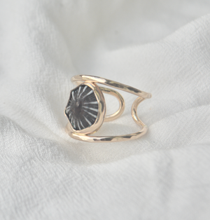 
            
                Load image into Gallery viewer, &amp;#39;Opihi Statement Cuff Ring
            
        