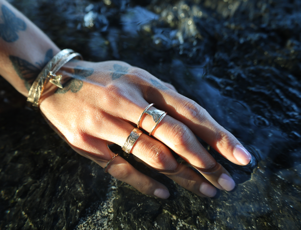 6MM Shark Tooth Ring