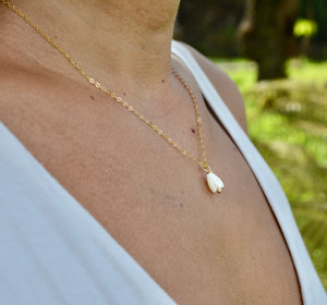 
            
                Load image into Gallery viewer, Pikake Drop Necklace
            
        