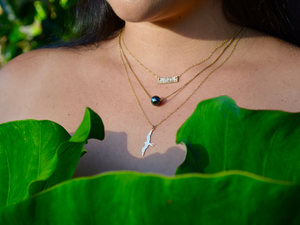 
            
                Load image into Gallery viewer, Lo&amp;#39;i Necklace
            
        