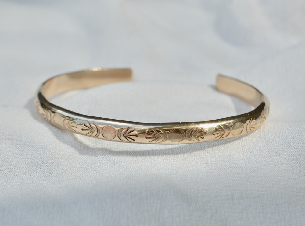 
            
                Load image into Gallery viewer, Lehua Moon Phase Cuff
            
        