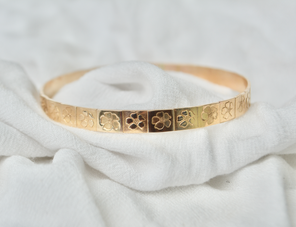 6MM Retro Puakenikeni Bangle