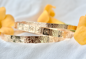 
            
                Load image into Gallery viewer, 6MM Groovy Puakenikeni Bangle
            
        