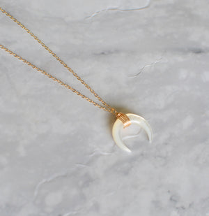 
            
                Load image into Gallery viewer, Mother of Pearl Crescent Necklace
            
        