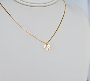 
            
                Load image into Gallery viewer, Mama Necklace 3 (9.5mm)
            
        