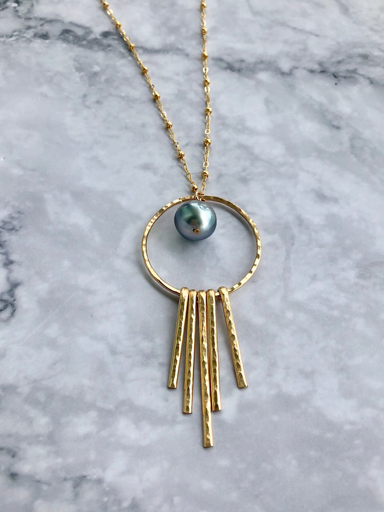 
            
                Load image into Gallery viewer, POLOLIA Necklace
            
        