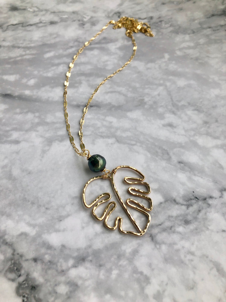
            
                Load image into Gallery viewer, Monstera Necklace
            
        